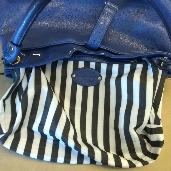 Gianni Bini Blue Vegan Leather shoulder bag - Picture 5 of 8